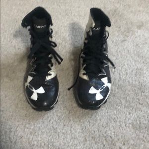 Under Armour Football Cleats boys